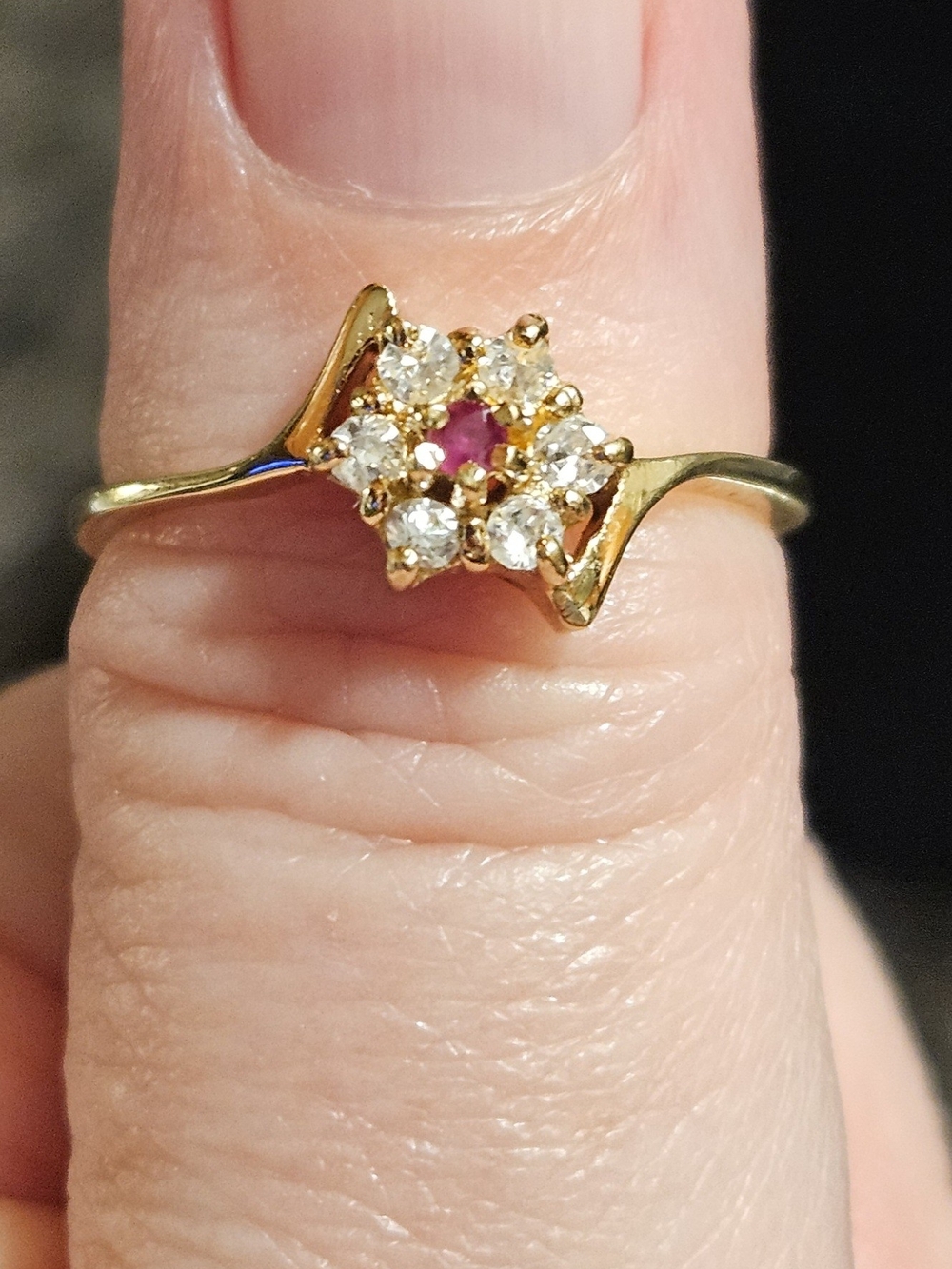 Vintage Gold Floral Ring with Red Center and Clear Accents. Size 8